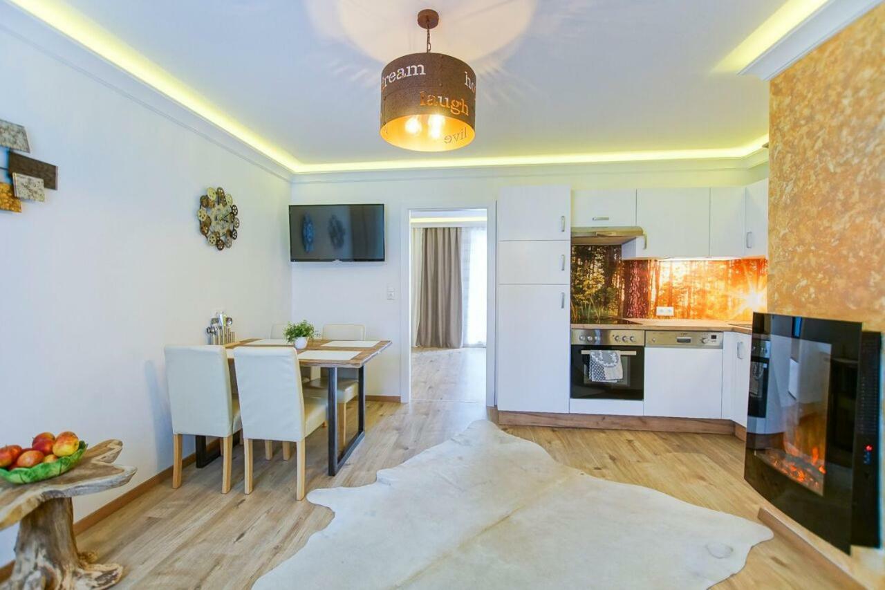 Apartamento Auszeit Leoben 1 Mit Terasse Und Gratis Parkplatz Exterior foto