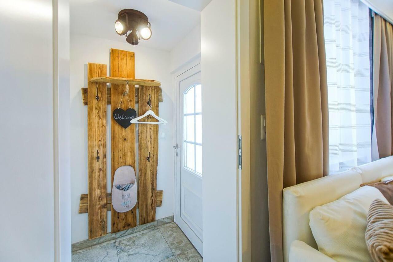 Apartamento Auszeit Leoben 1 Mit Terasse Und Gratis Parkplatz Exterior foto